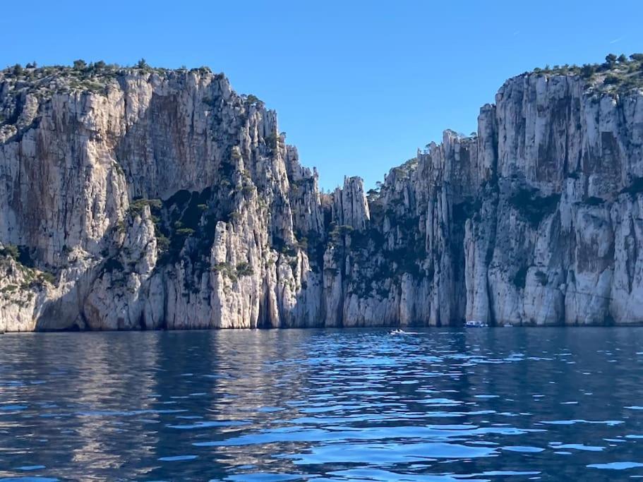 Lou K-Sea Den, Le Terrier De La Mer Cassis Exteriér fotografie